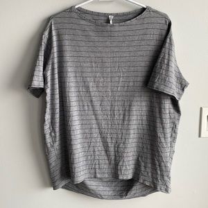 Lululemon back in action short sleeve shirt
